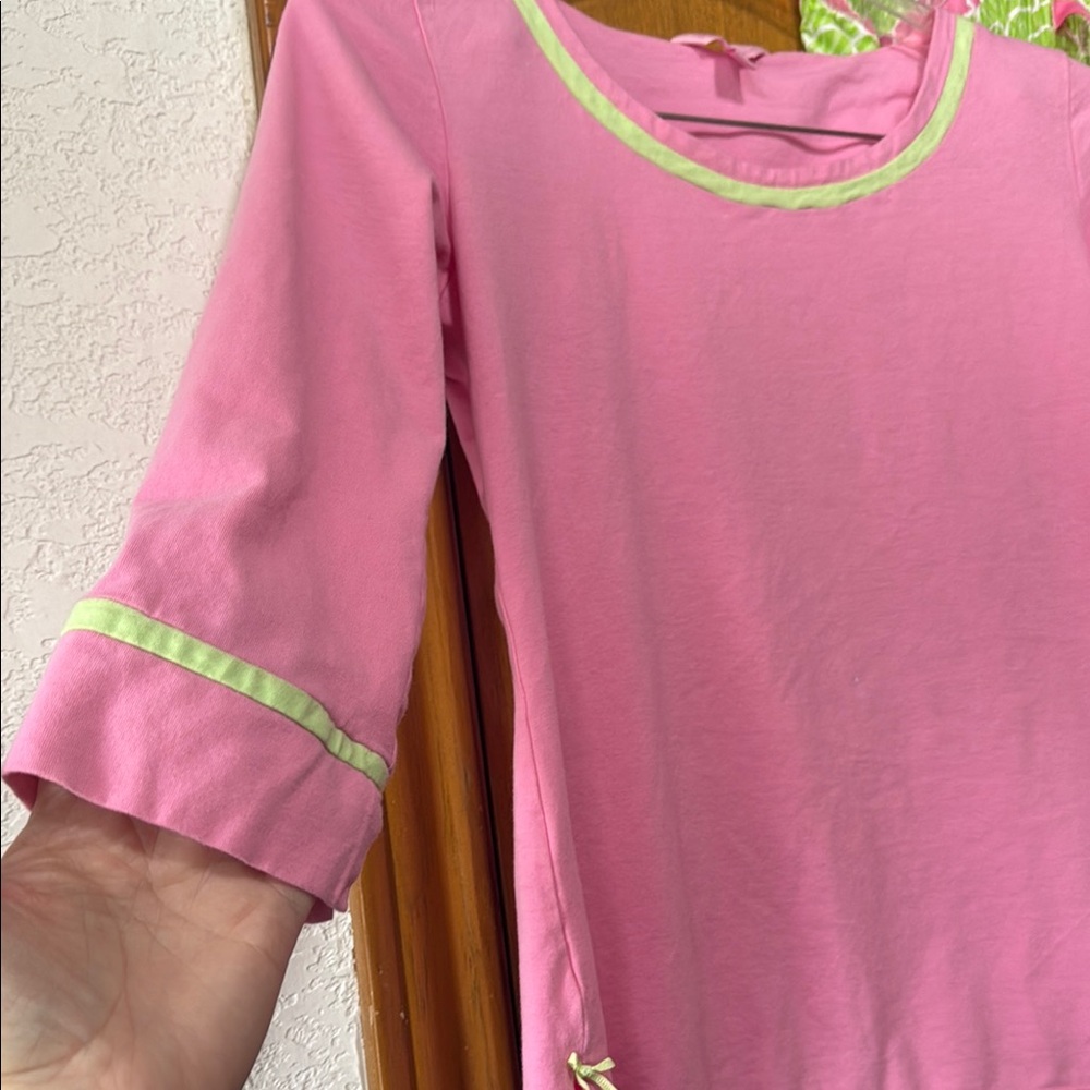 LILLY PULITZER Pink and Green 2 pc outfit - Picture 3 of 7